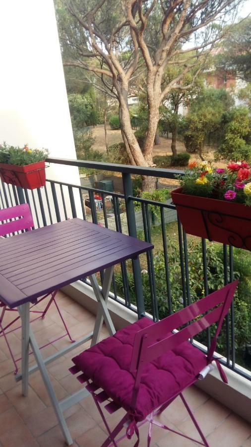 Appartement F3 Valescure Saint-Raphaël Exterior foto